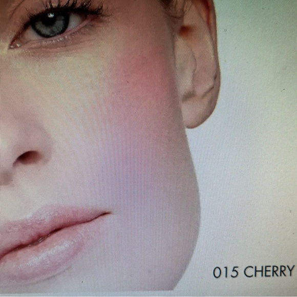 DIOR ROSY GLOW BLUSH IN 015 CHERRY NWT! - Picture 4 of 4